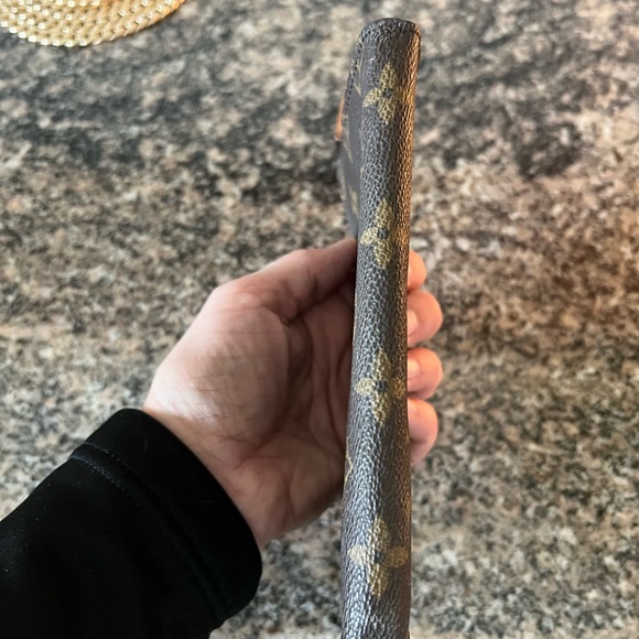 Louis Vuitton Monogram Cosmetic Pouch - Picture 11 of 15